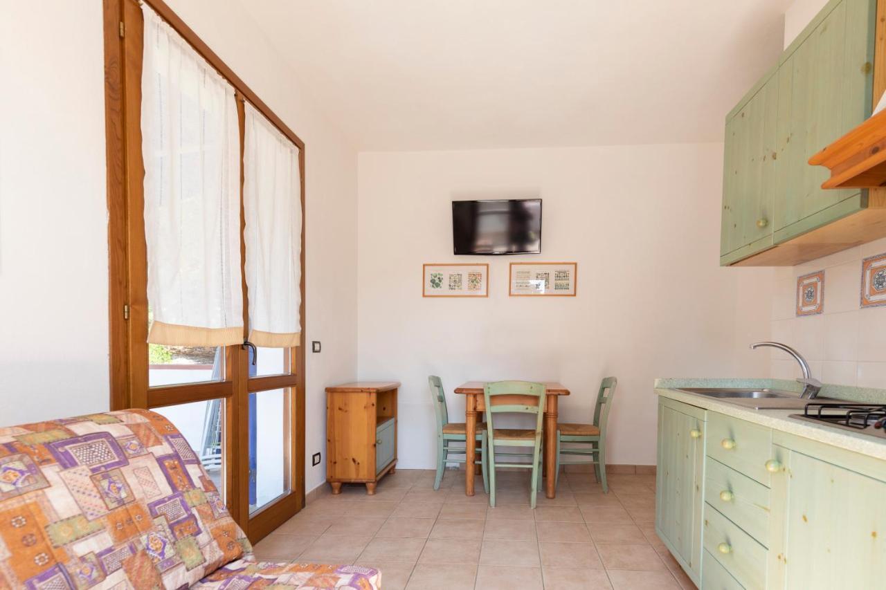 Villa Le Palme Каполивери Экстерьер фото